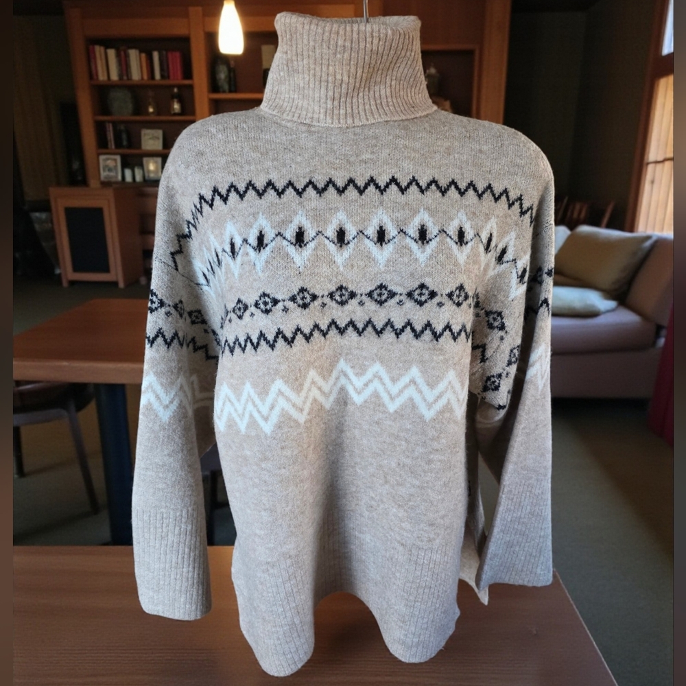 Buffalo David Bitton Women's Cozy Tan Fair Isle Turtleneck High Low Sweater